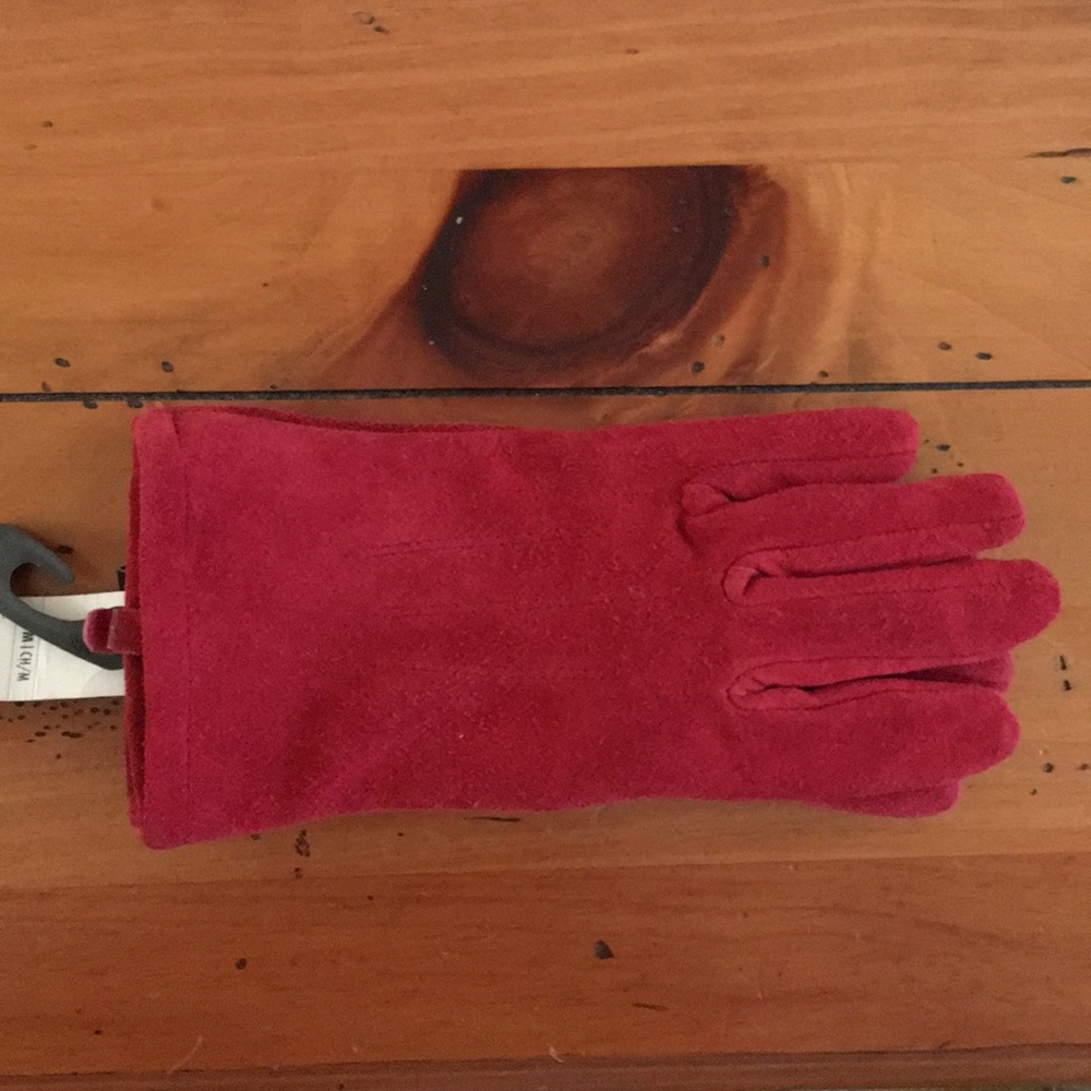 1 pair of 💕 Leather Gloves, NWT - Picture 4 of 7